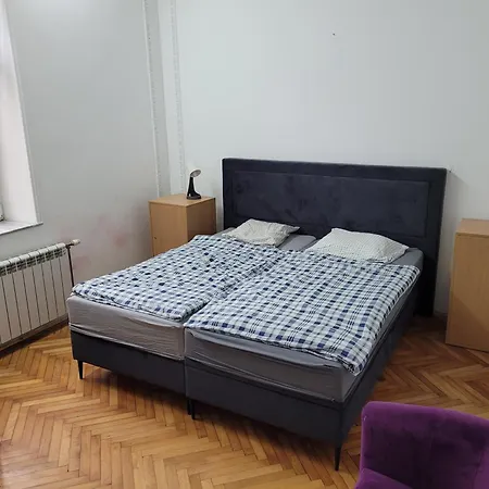 בית הארחה Cozy House *